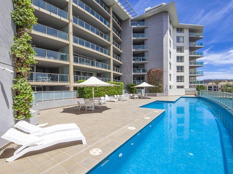 Pacific Suites Canberra Buitenkant foto