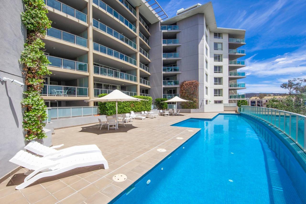 Pacific Suites Canberra Buitenkant foto