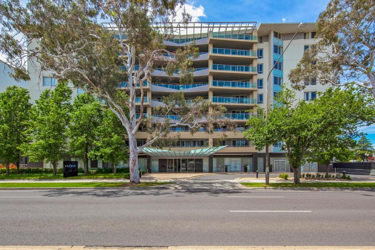 Pacific Suites Canberra Buitenkant foto